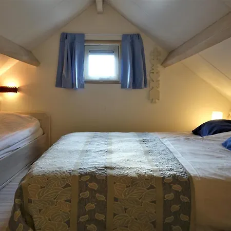 Casa de Férias Merel Den Helder